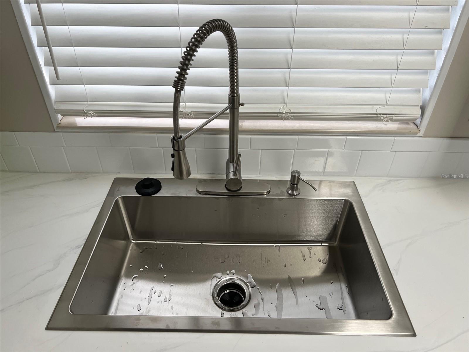 Image 9 of 44 For 1001 Starkey Road 177