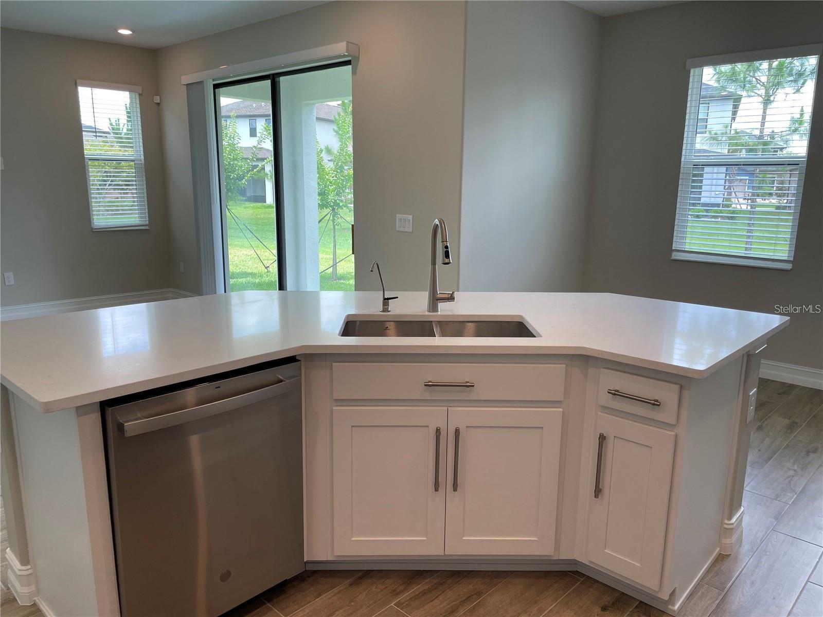 Image 15 of 34 For 4580 Almada Lane