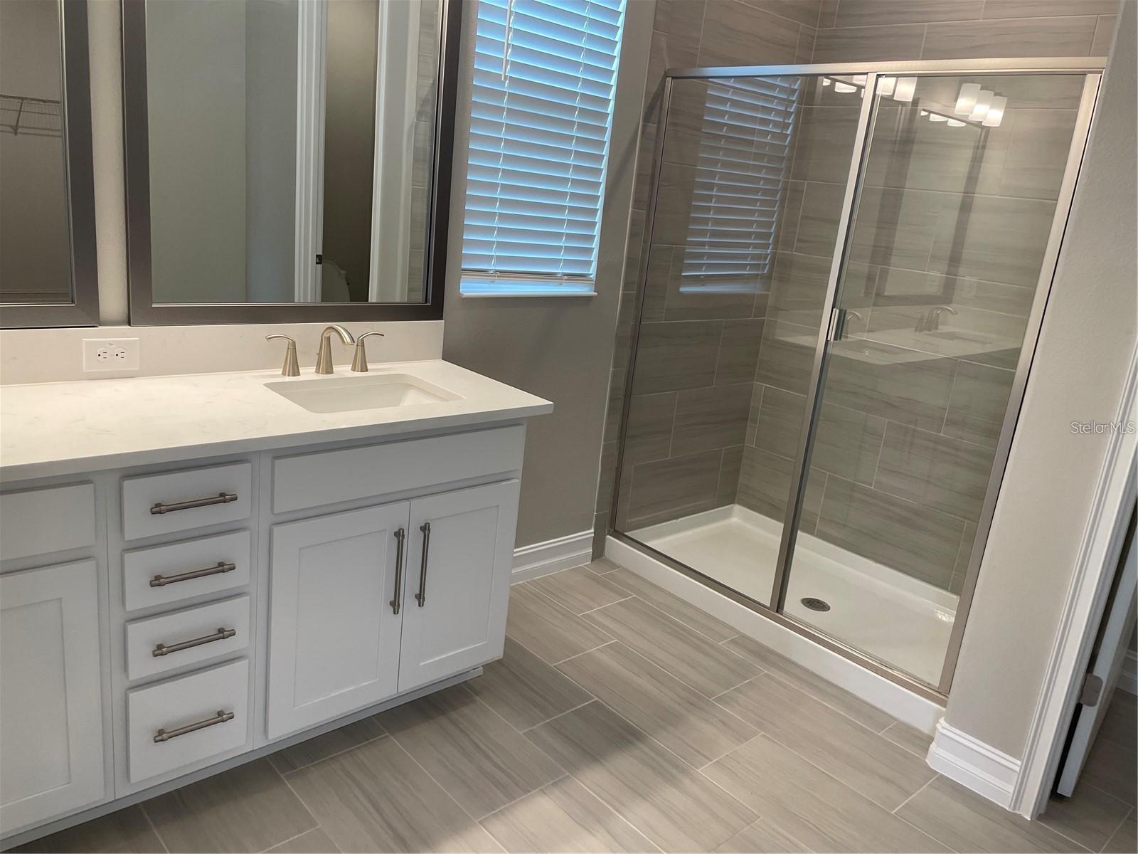 Image 24 of 34 For 4580 Almada Lane