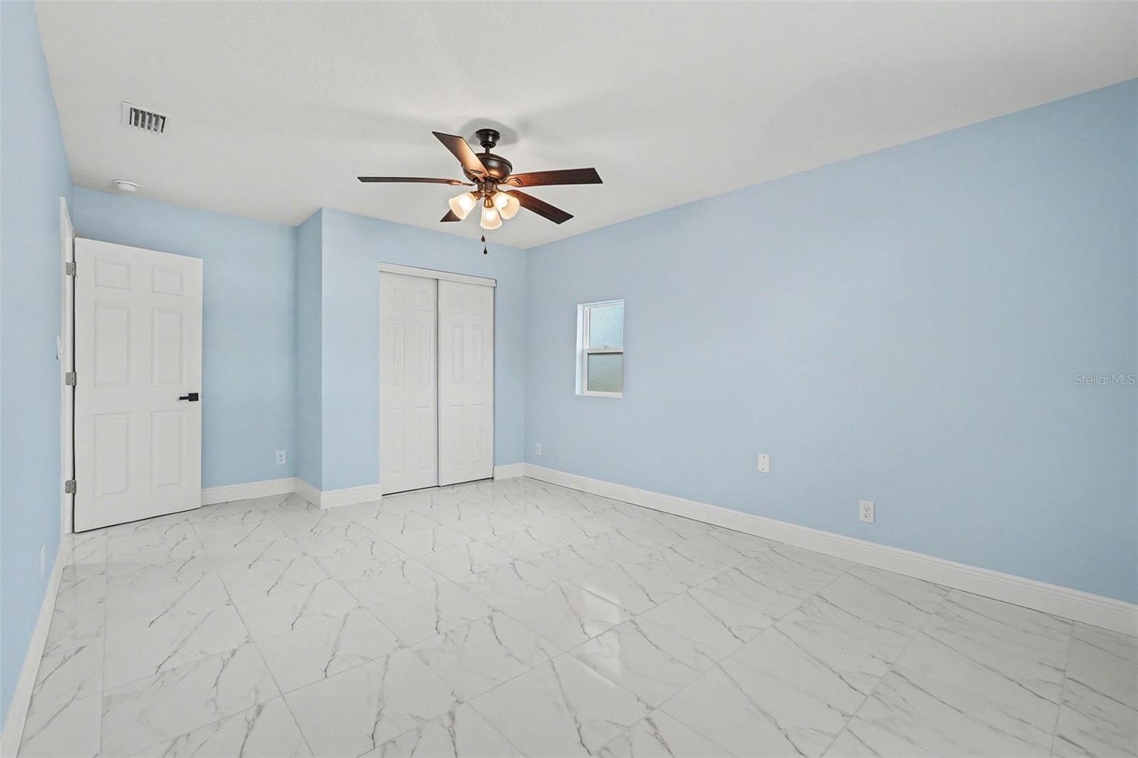 Listing photo id 17 for 14814 11th Street