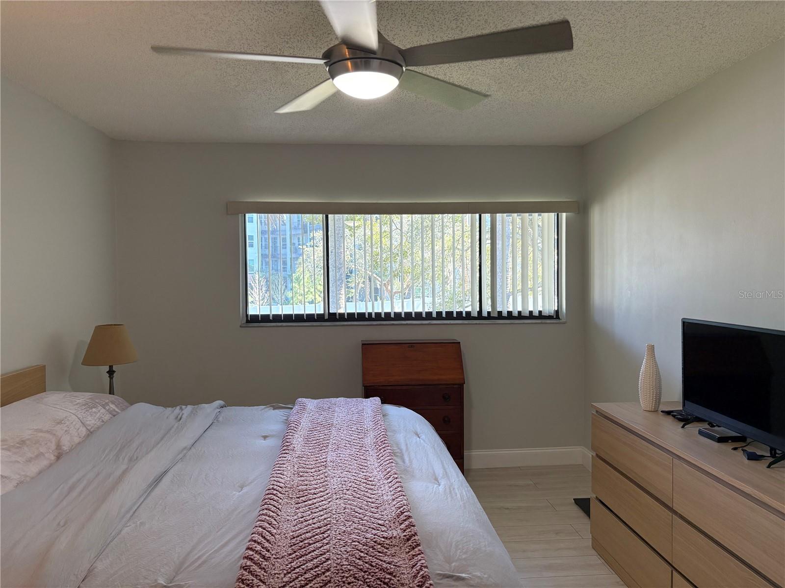 Image 15 of 26 For 3241 Fox Chase Circle N 204