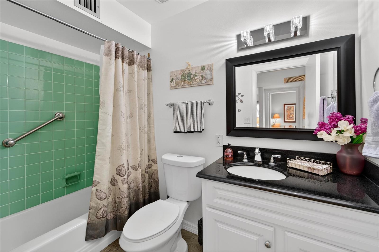 Image 40 of 53 For 1512 Chevy Chase Drive