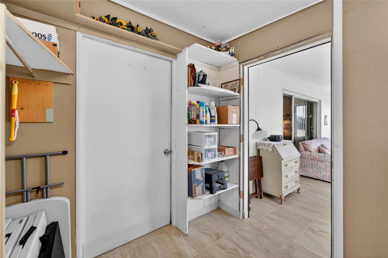 Image 50 of 53 For 1512 Chevy Chase Drive