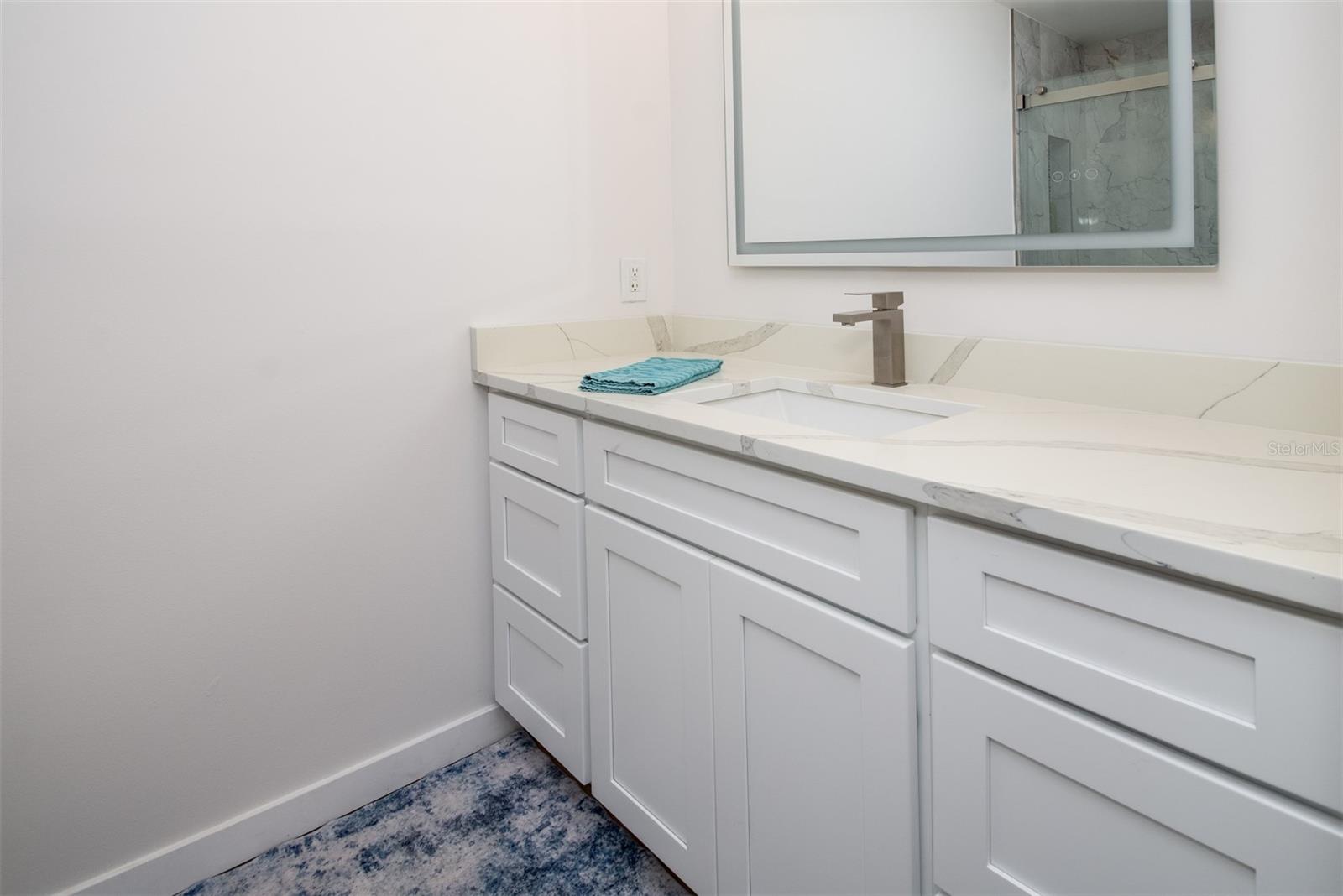 Image 16 of 36 For 128 Boca Ciega Point Boulevard N