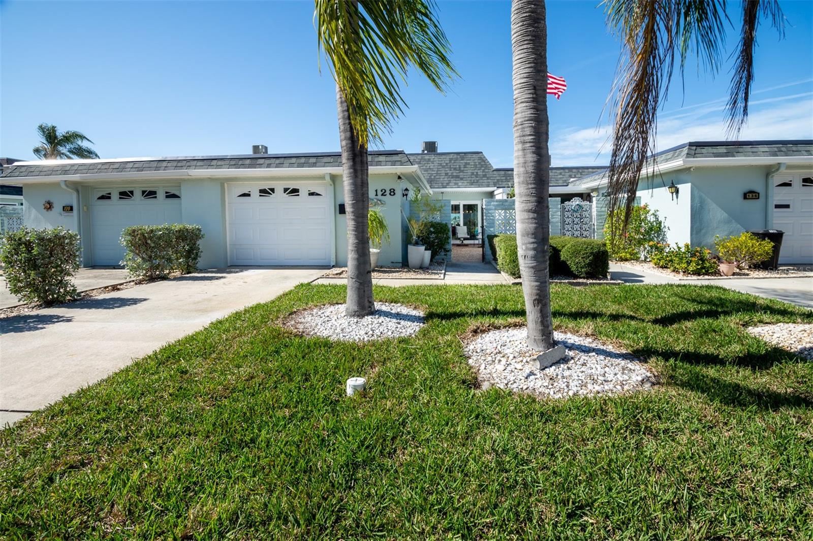 Image 2 of 36 For 128 Boca Ciega Point Boulevard N