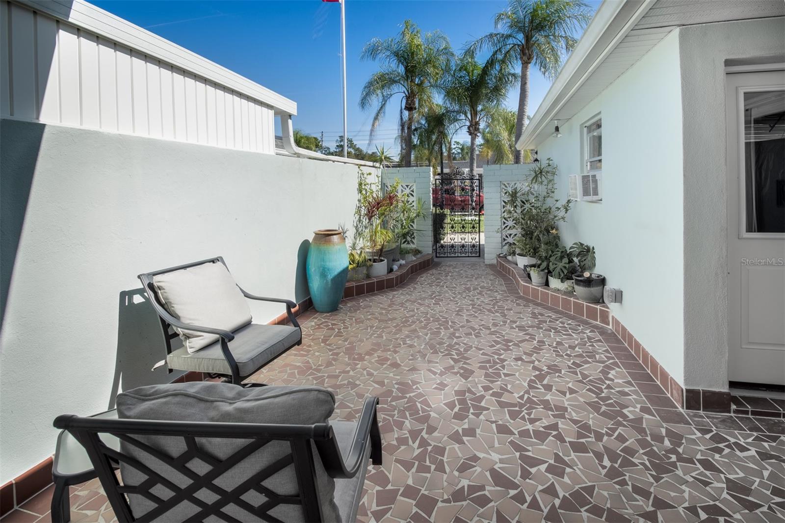 Image 6 of 36 For 128 Boca Ciega Point Boulevard N