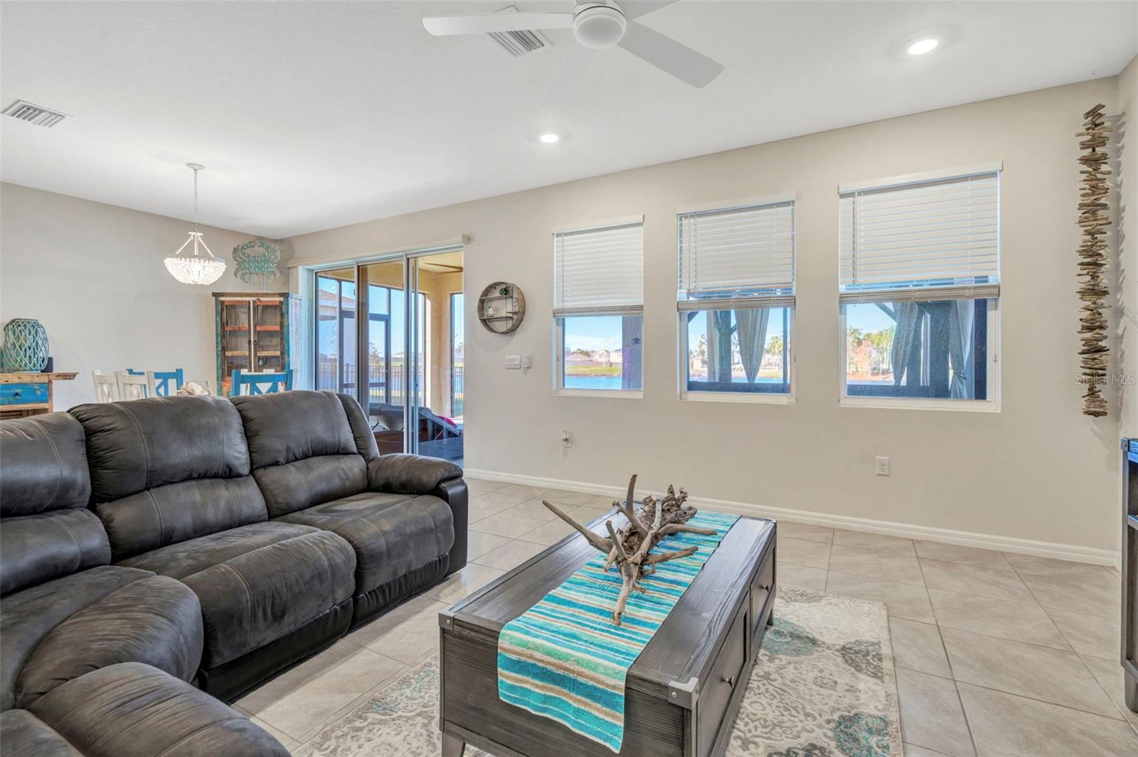 Image 17 of 74 For 16638 Mooner Plank Circle