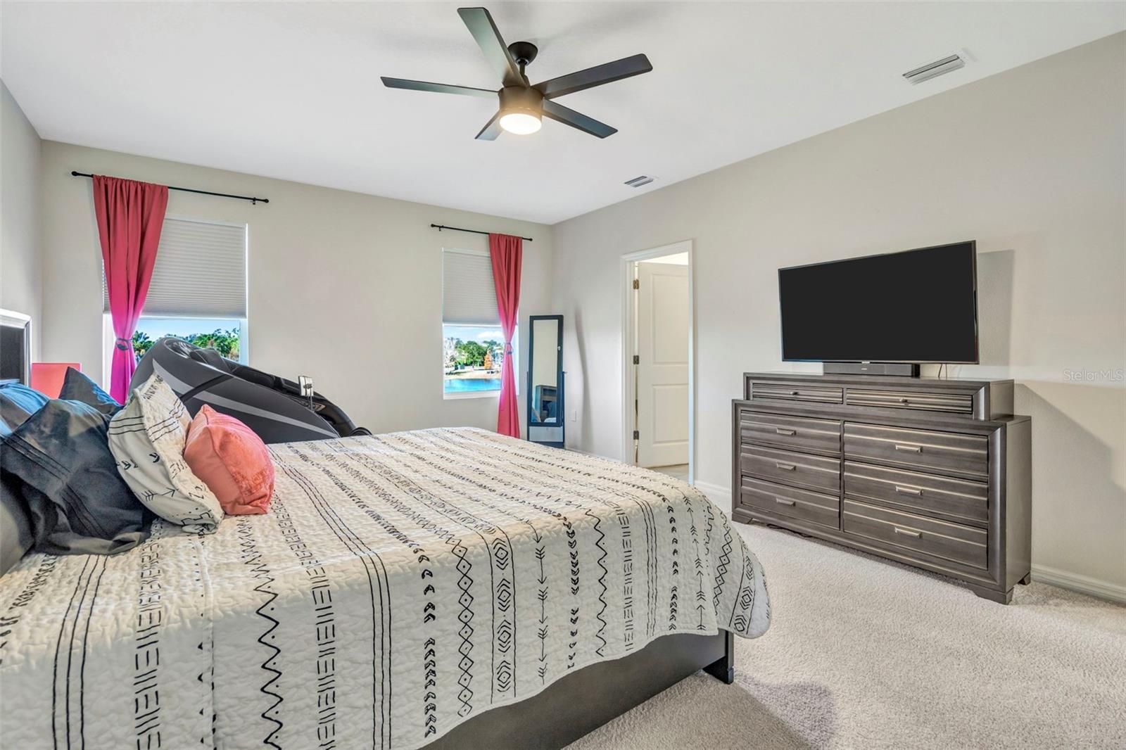 Image 34 of 74 For 16638 Mooner Plank Circle