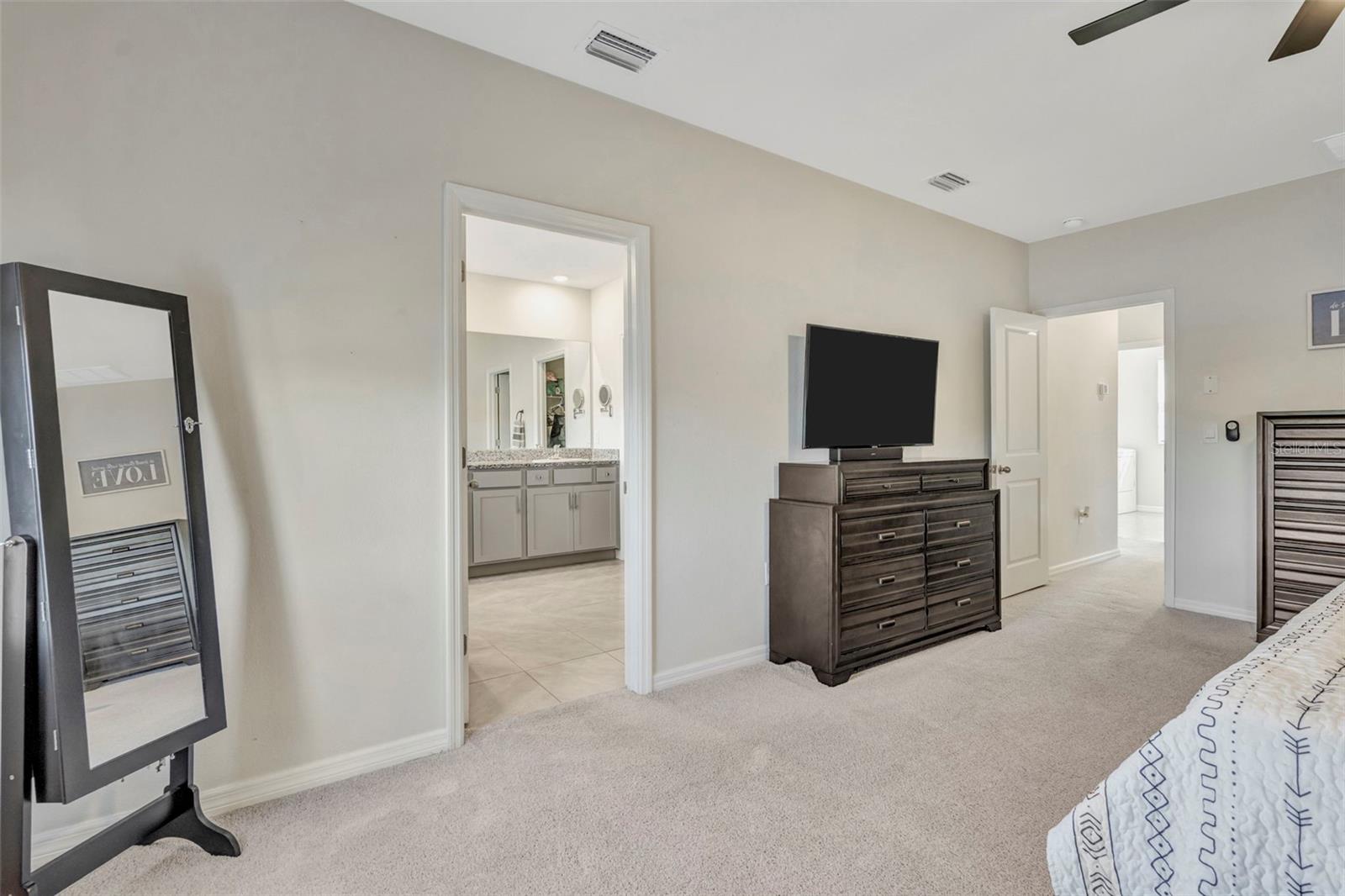 Image 36 of 74 For 16638 Mooner Plank Circle