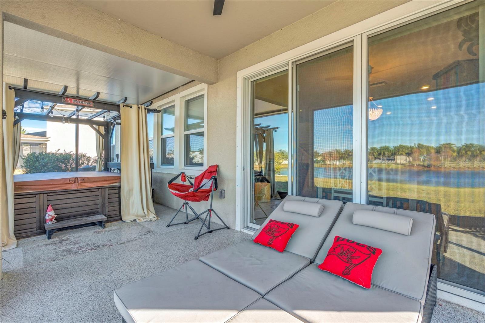 Image 50 of 74 For 16638 Mooner Plank Circle