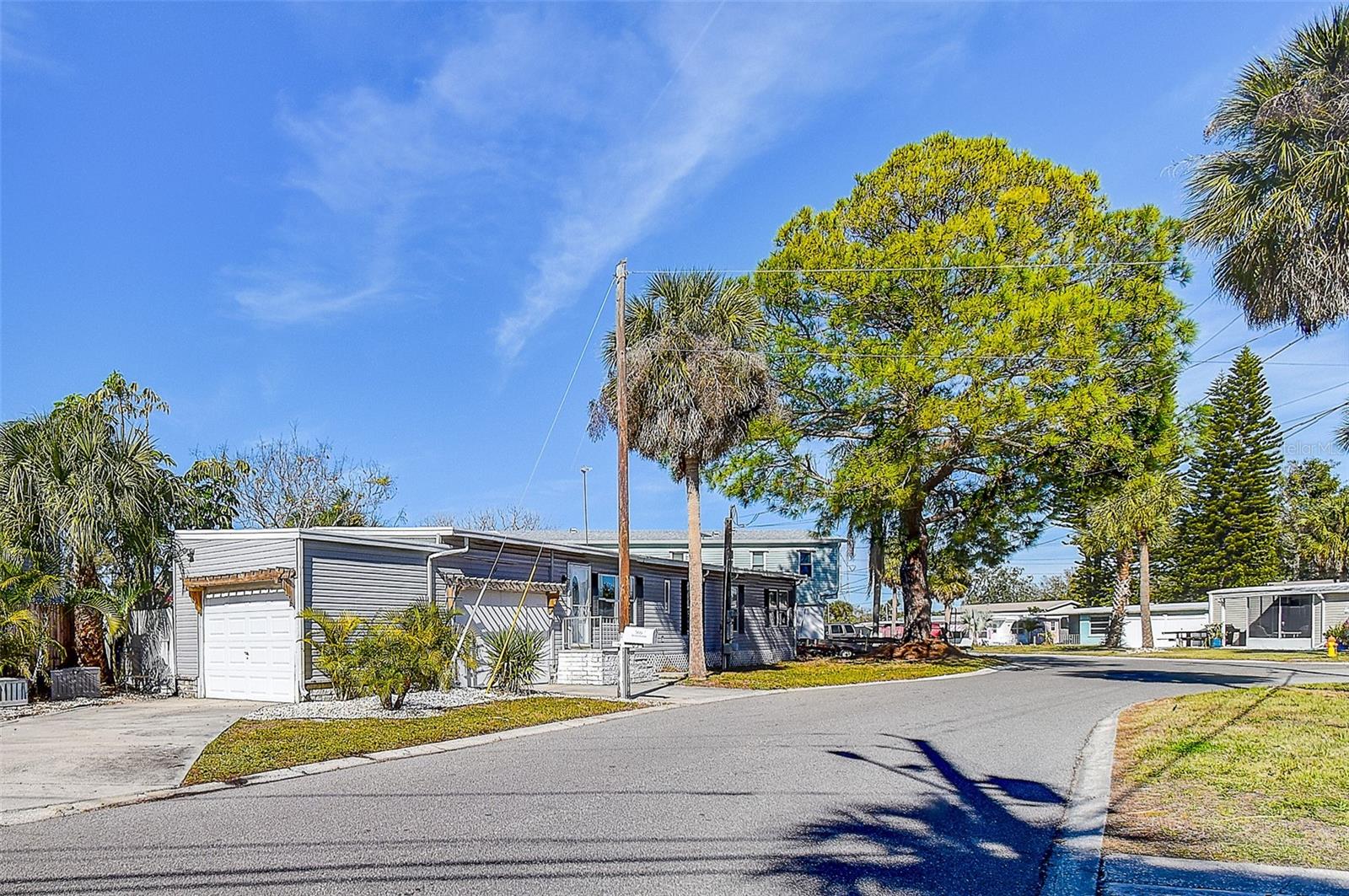 Image 41 of 42 For 505 Riverview Lane