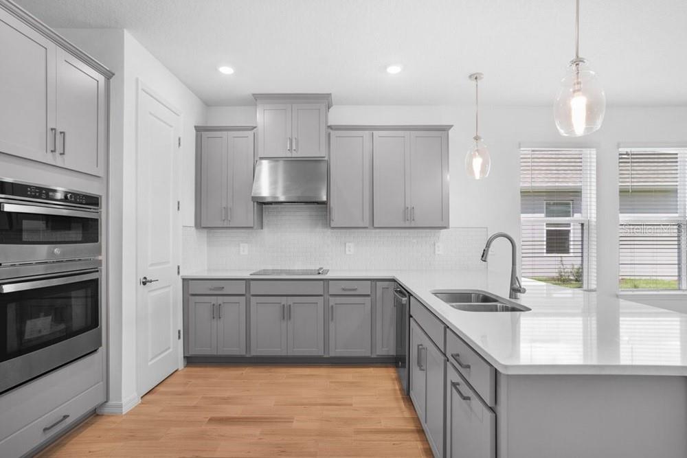 Image 6 of 44 For 717 Steel Drive