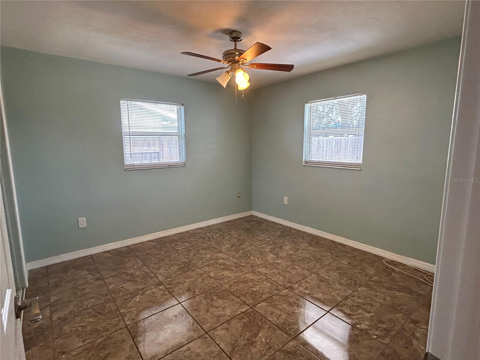 Image 11 of 15 For 7621 Greybirch Terrace