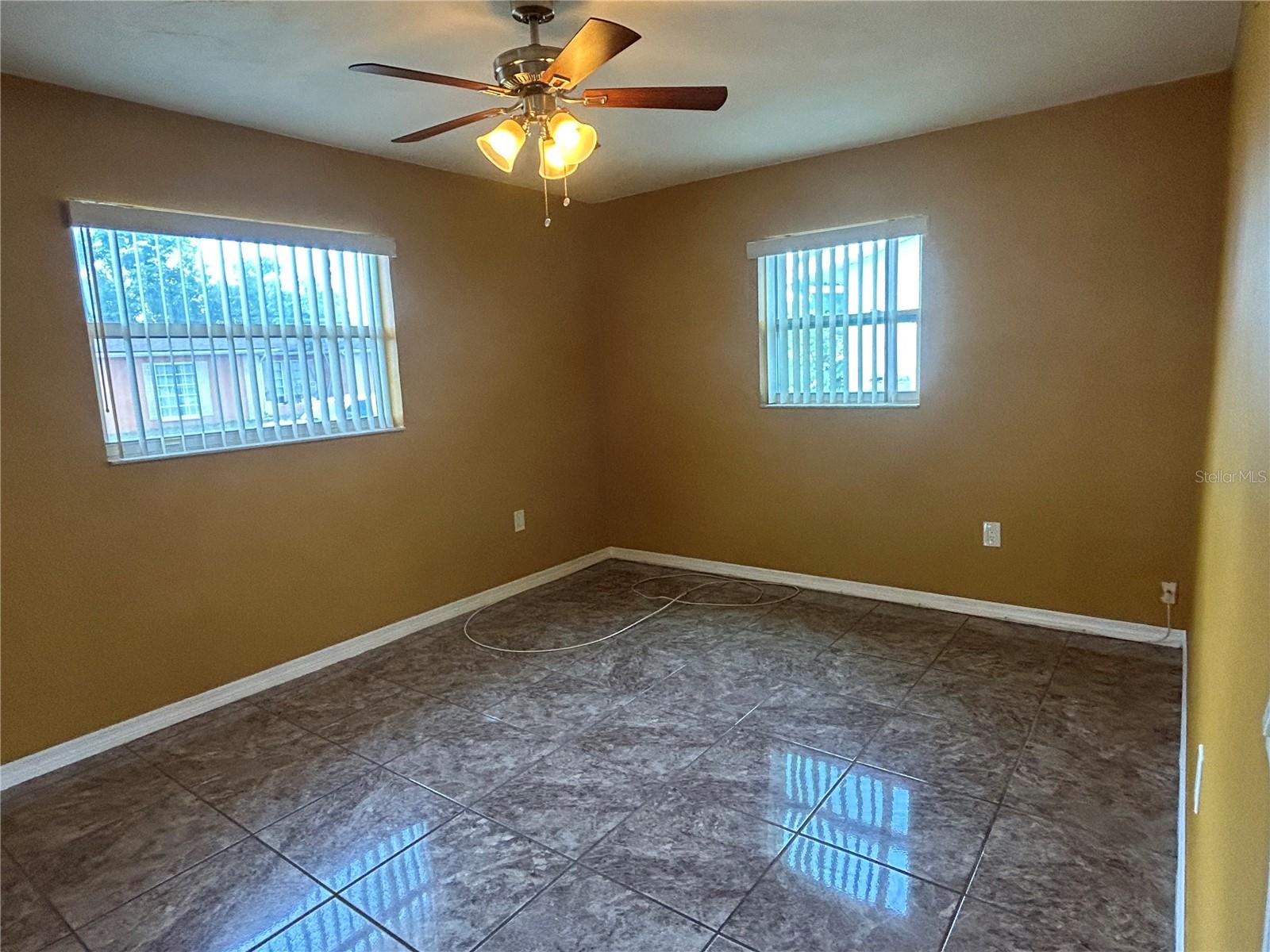 Image 12 of 15 For 7621 Greybirch Terrace