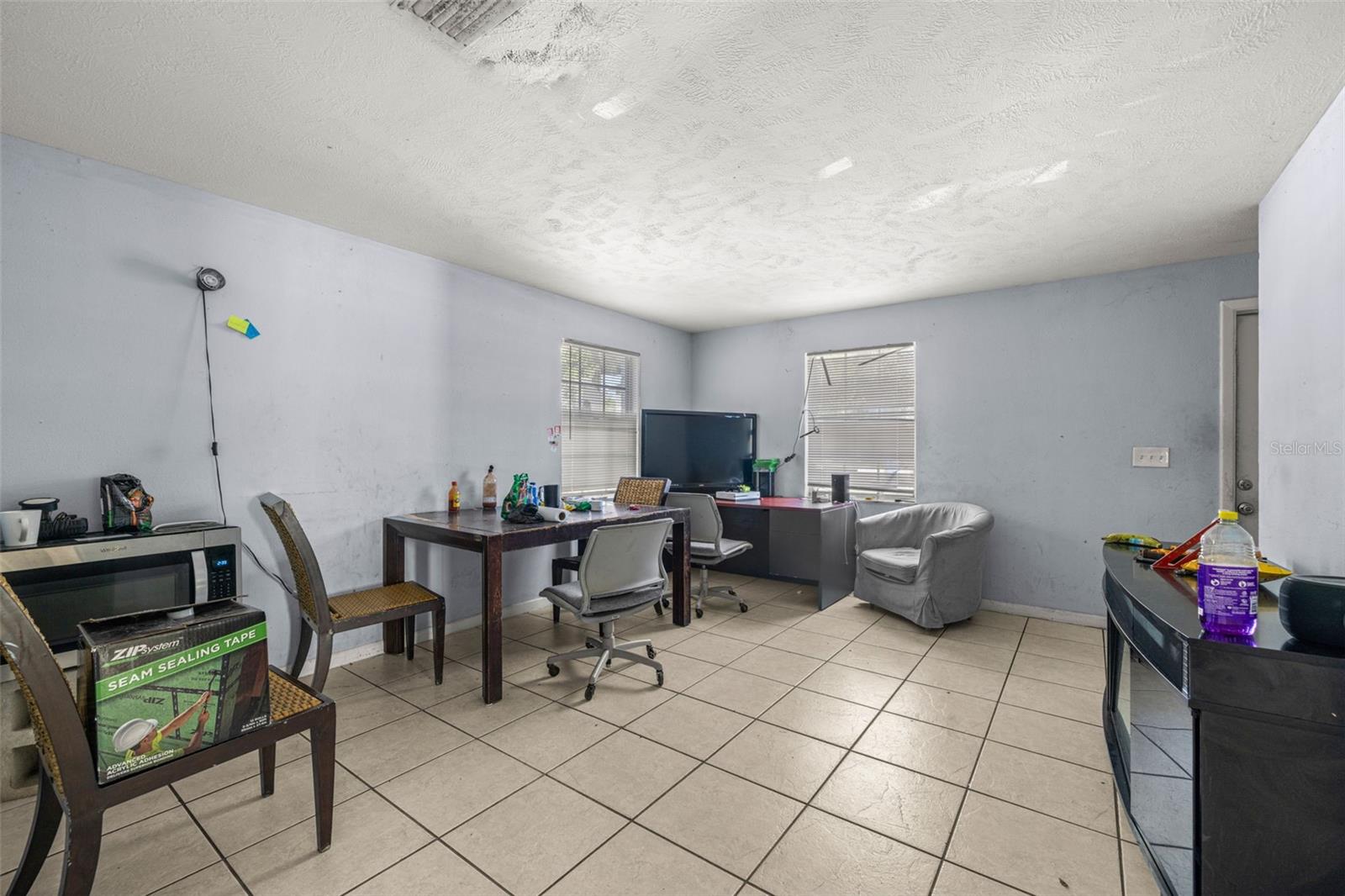 Image 13 of 54 For 1403 College Park Lane