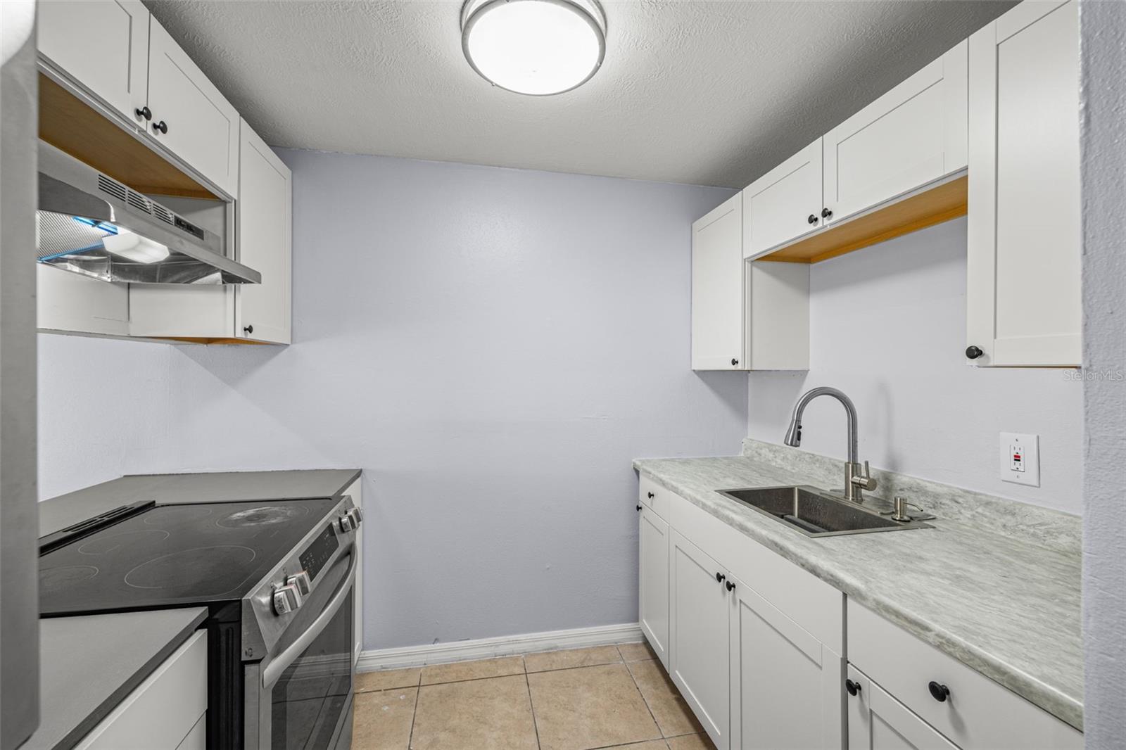 Image 36 of 54 For 1403 College Park Lane