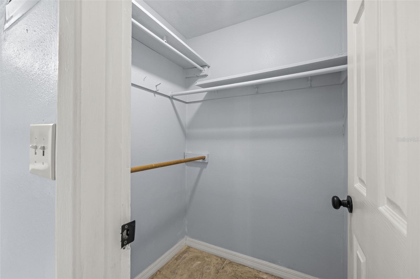 Image 43 of 54 For 1403 College Park Lane