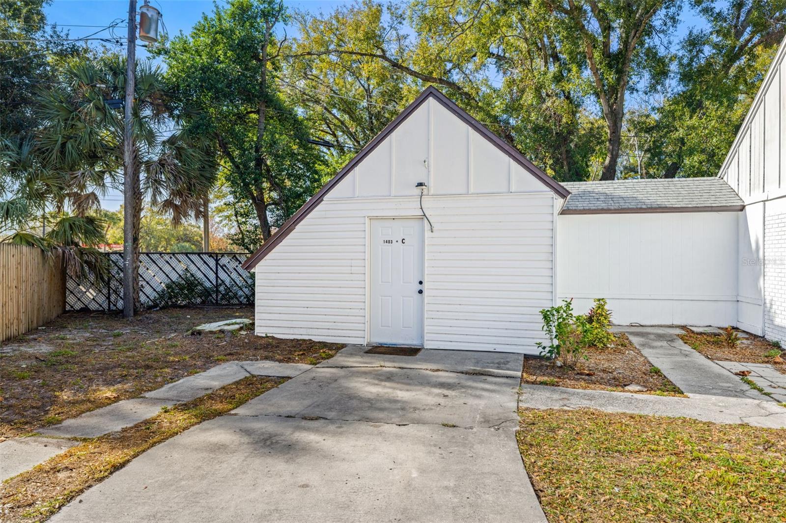 Image 46 of 54 For 1403 College Park Lane