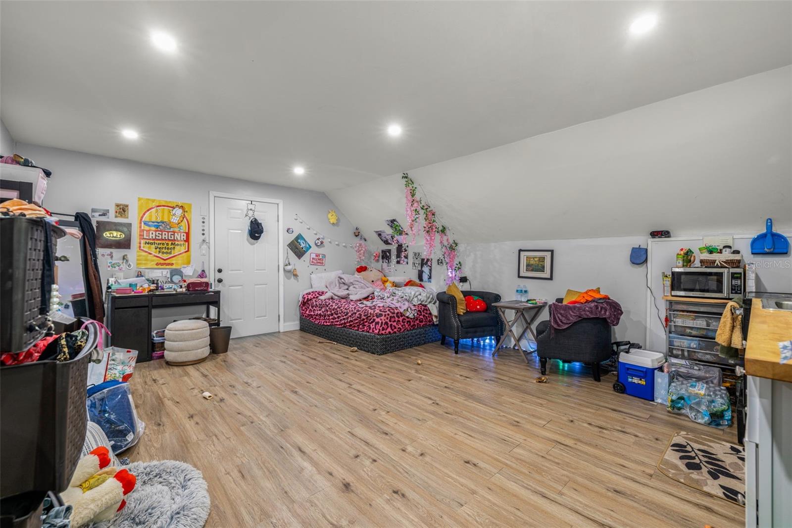 Image 50 of 54 For 1403 College Park Lane