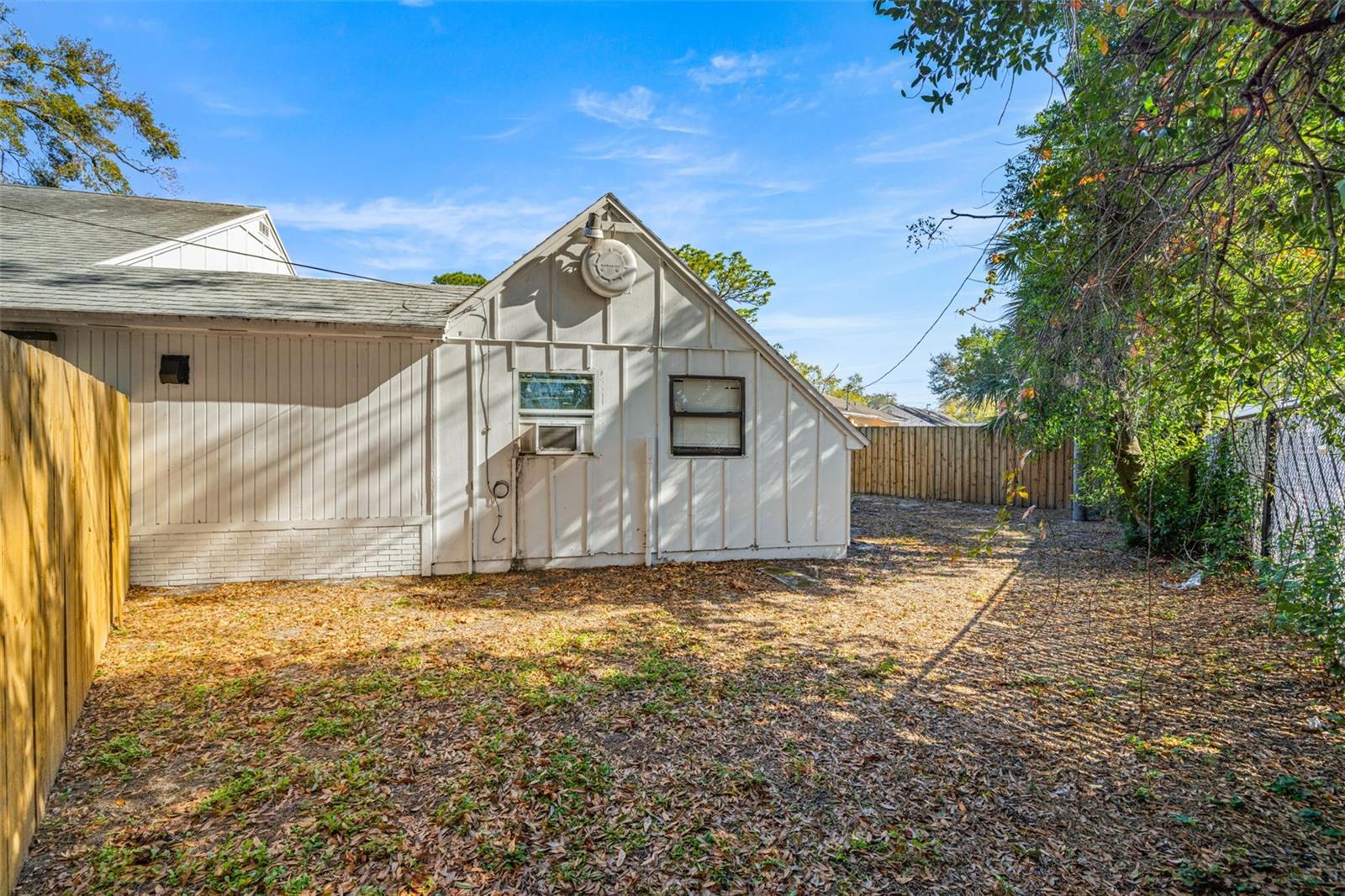 Image 8 of 54 For 1403 College Park Lane