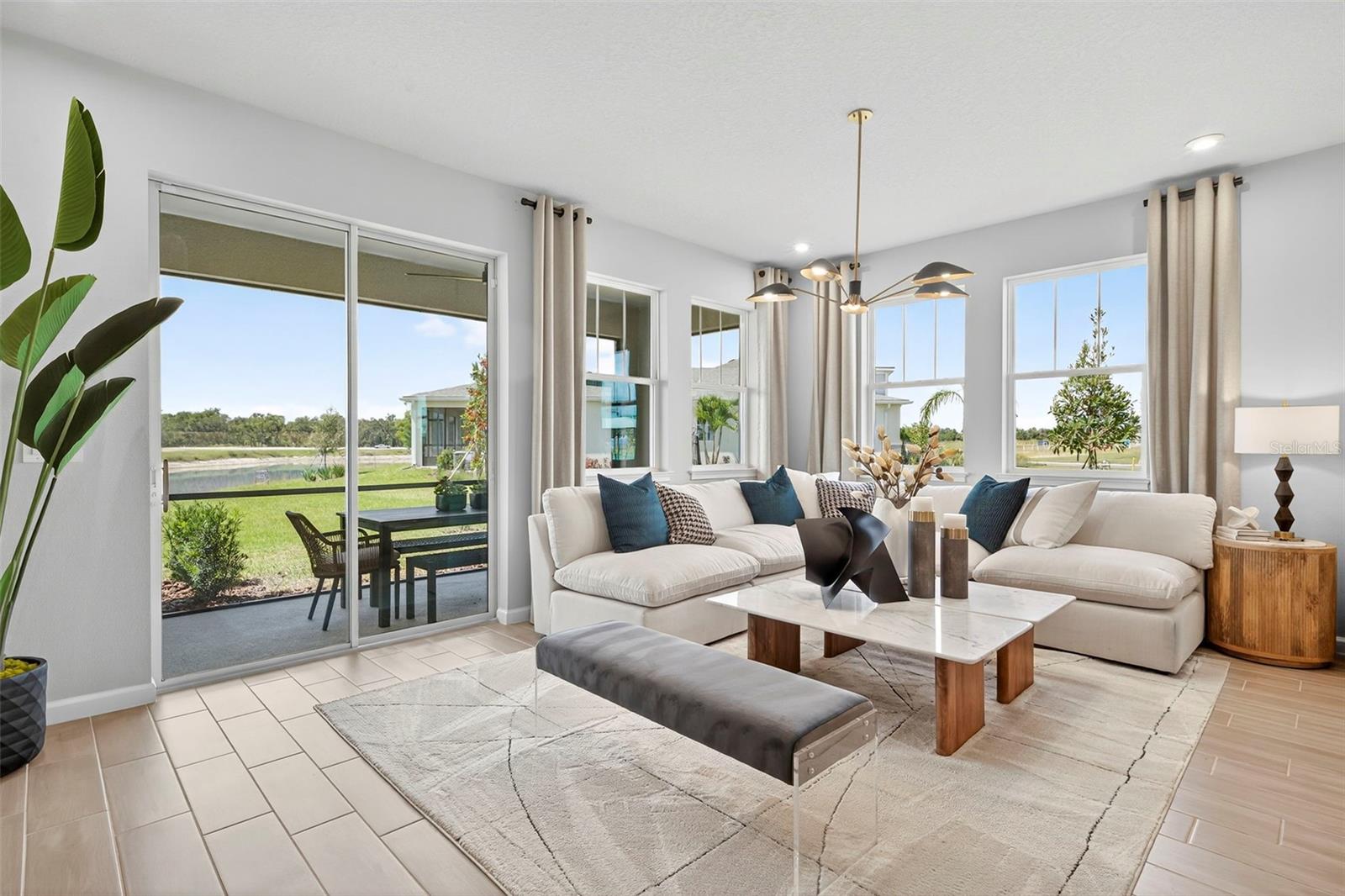 Image 13 of 34 For 9135 Aurelia Avenue