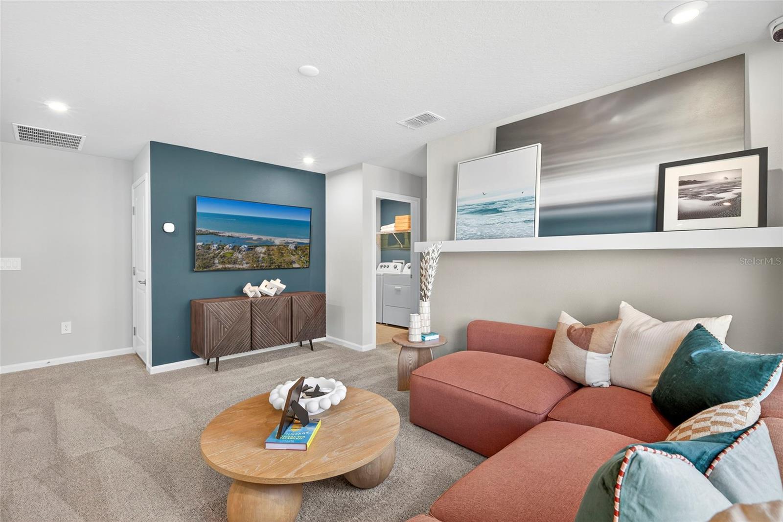 Image 18 of 34 For 9135 Aurelia Avenue