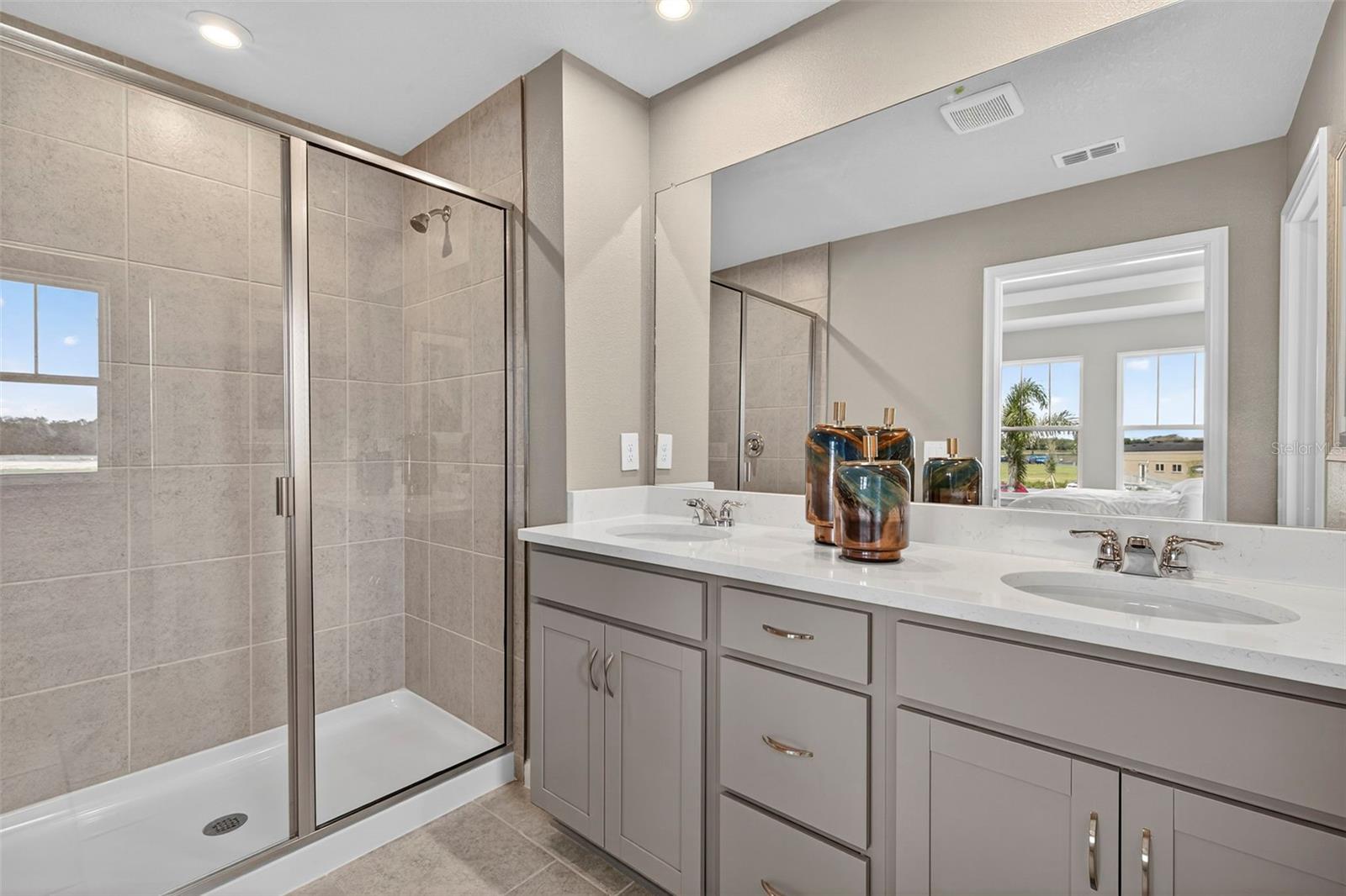 Image 22 of 34 For 9135 Aurelia Avenue