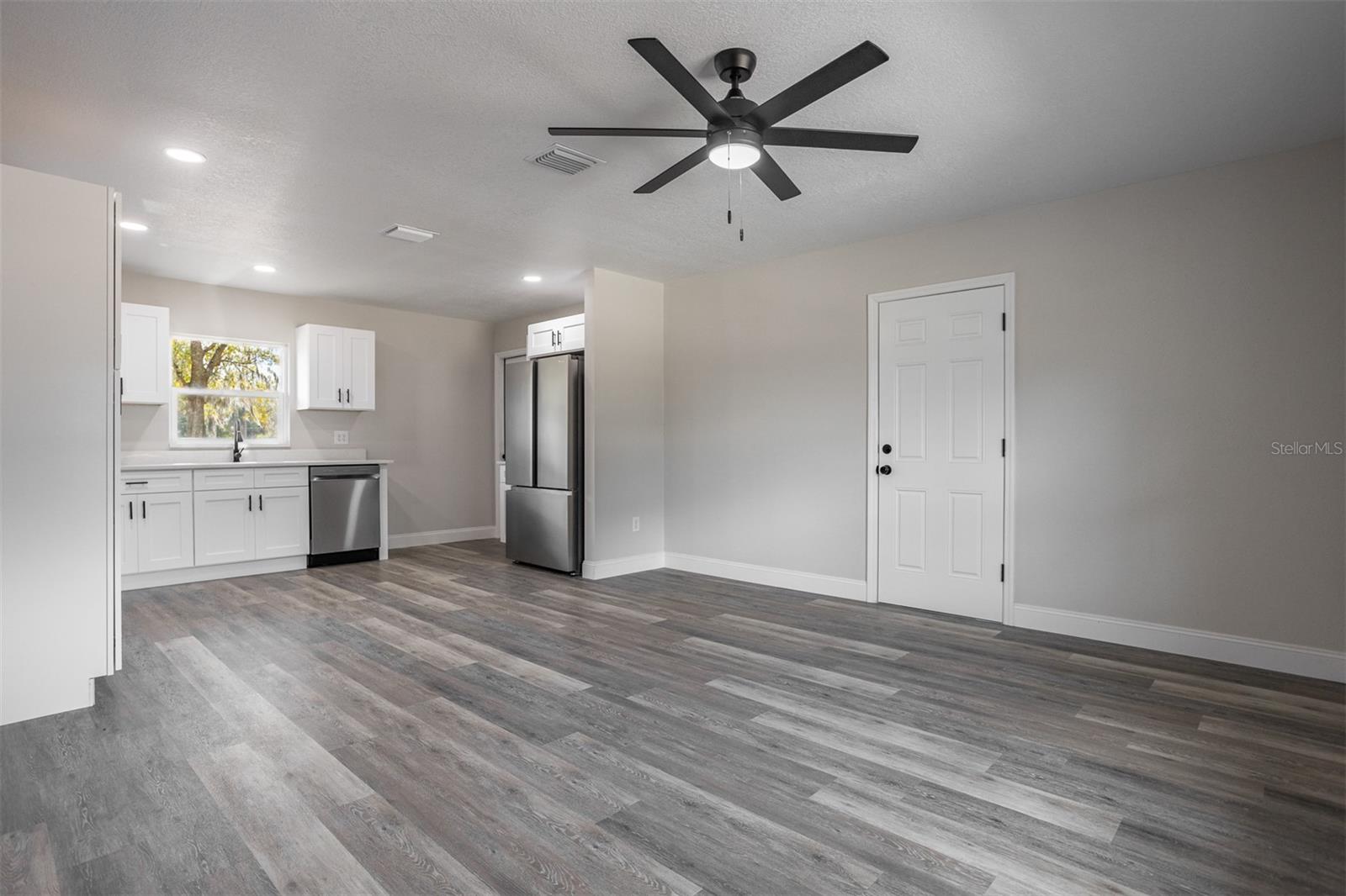 Image 11 of 45 For 9331 Edison Road