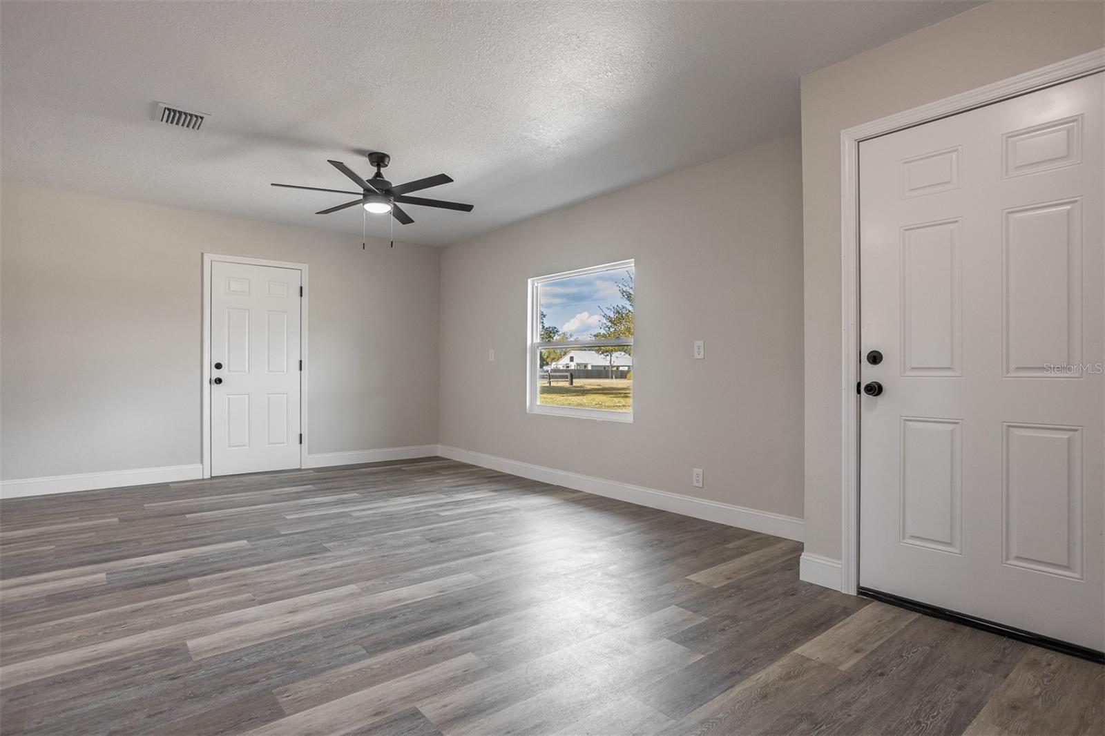 Image 13 of 45 For 9331 Edison Road