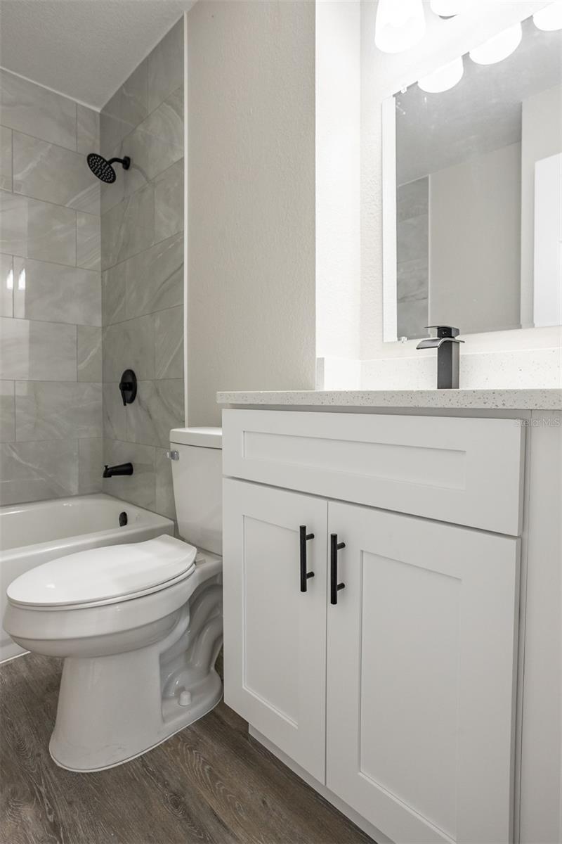 Image 18 of 45 For 9331 Edison Road