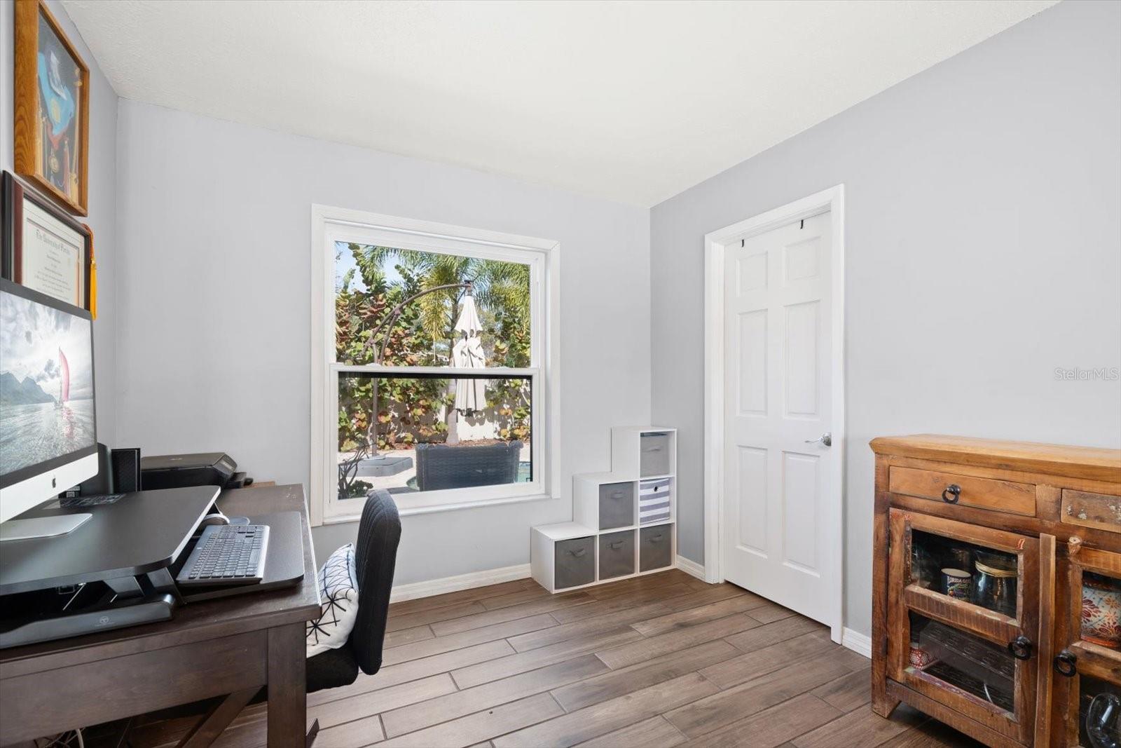 Image 14 of 25 For 12057 96th Place