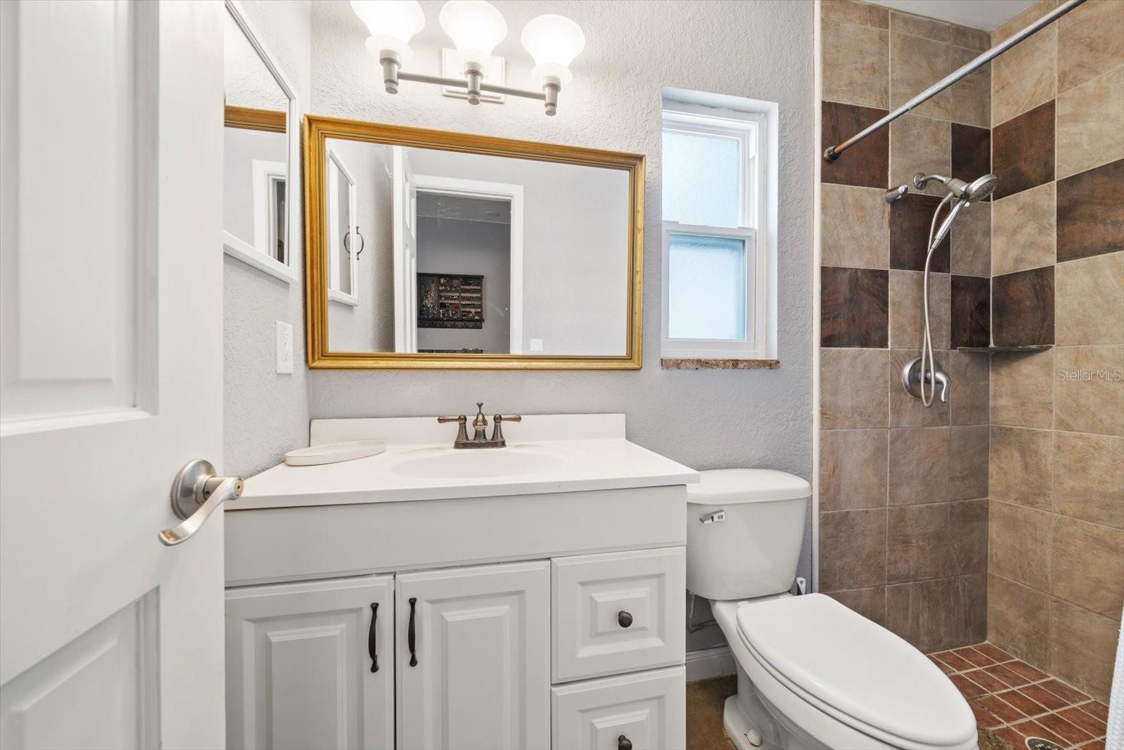 Image 19 of 25 For 12057 96th Place