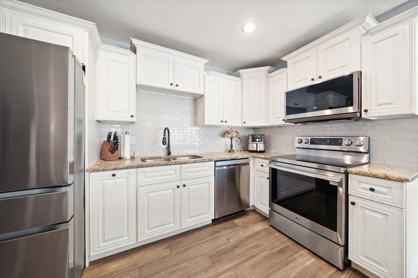 Image 9 of 25 For 12057 96th Place