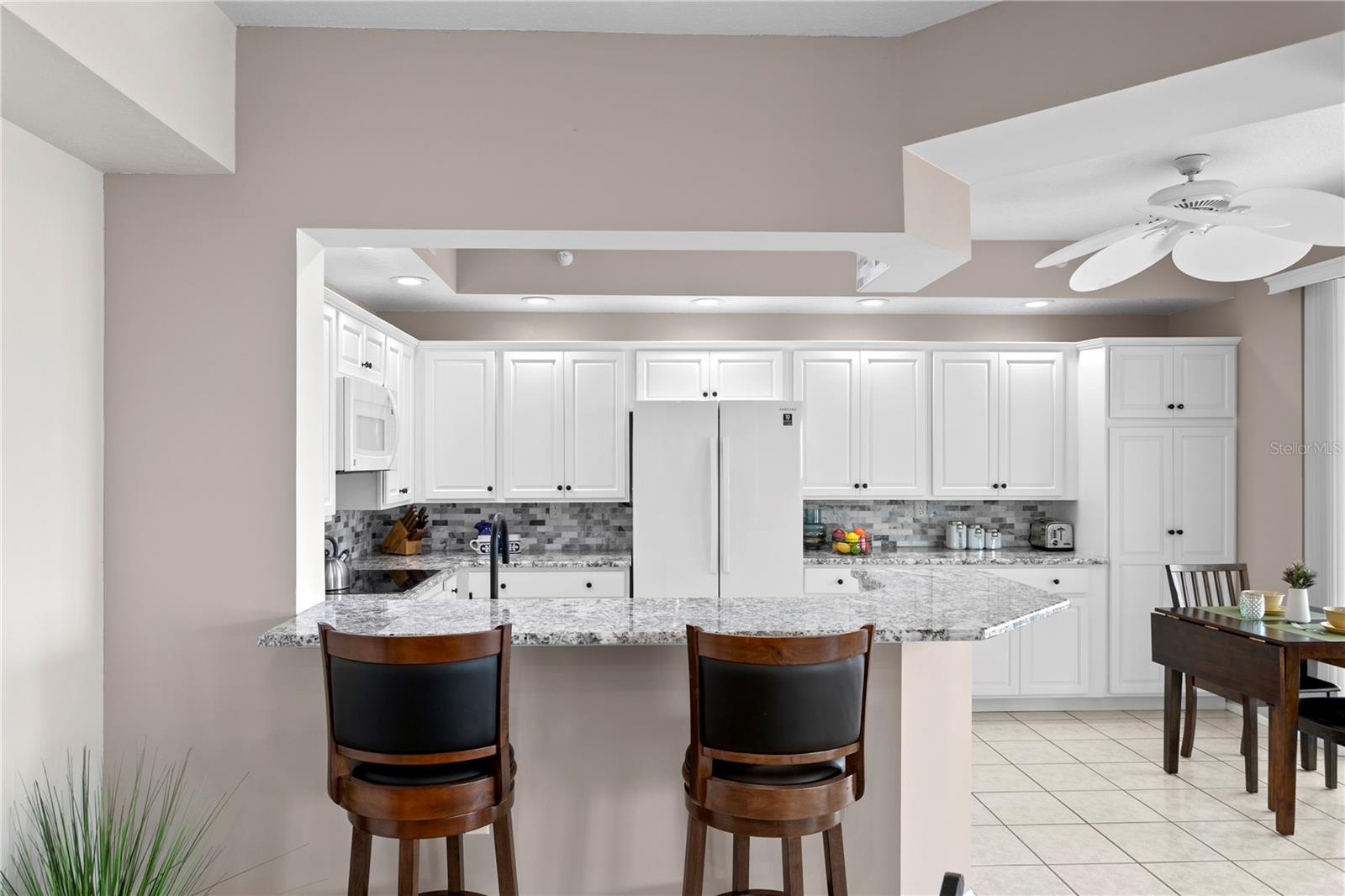 Image 12 of 49 For 4717 Dolphin Cay Lane S 203