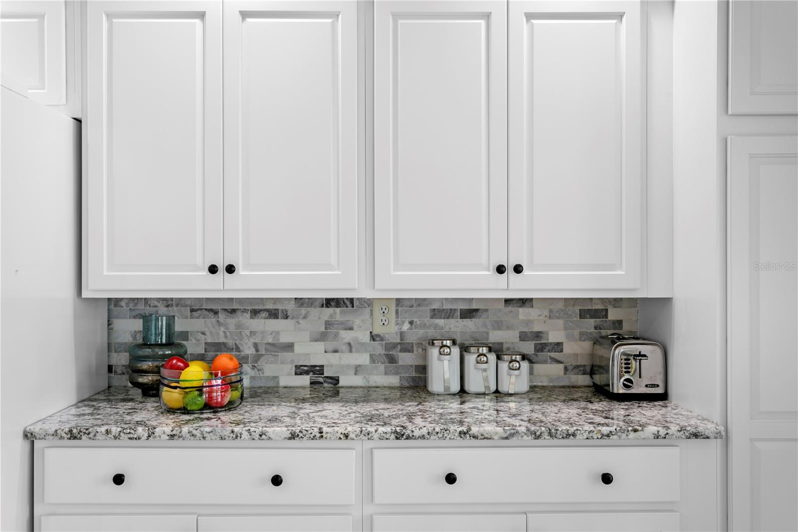 Image 16 of 49 For 4717 Dolphin Cay Lane S 203