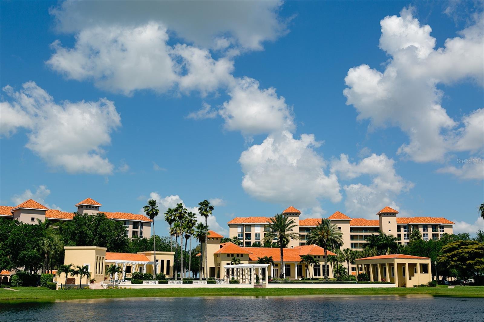 Image 38 of 49 For 4717 Dolphin Cay Lane S 203