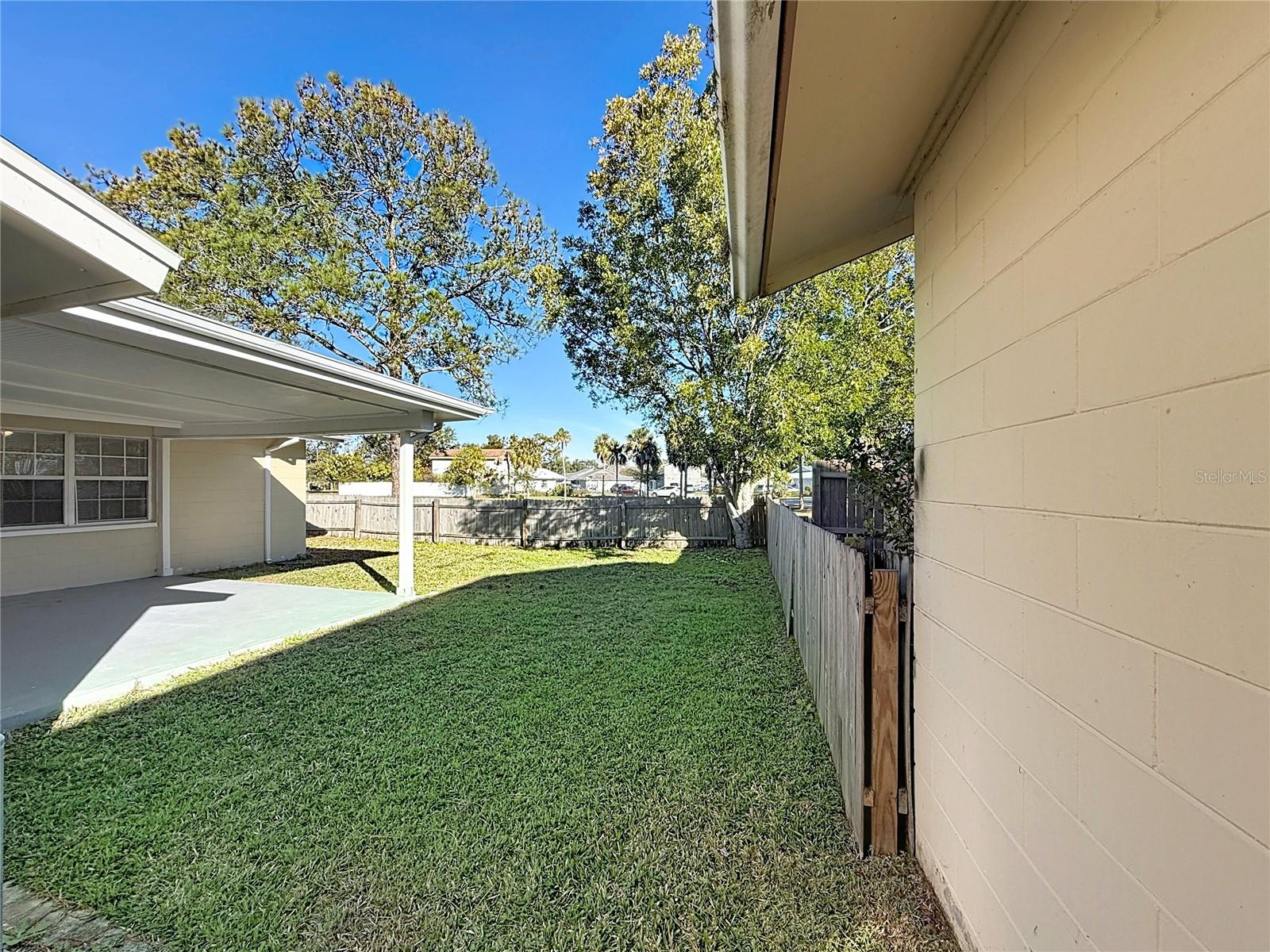 Image 24 of 29 For 5103 Stonehaven Court