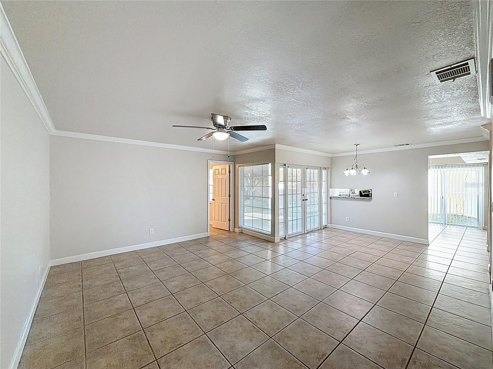 Image 6 of 29 For 5103 Stonehaven Court