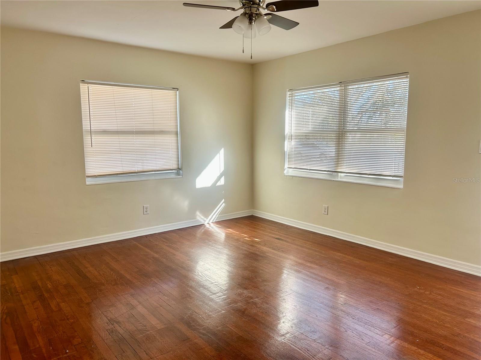 Image 11 of 25 For 3821 1st Avenue N