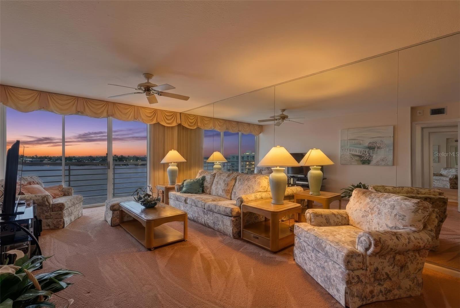 Image 11 of 52 For 6001 Bahia Del Mar Circle 529