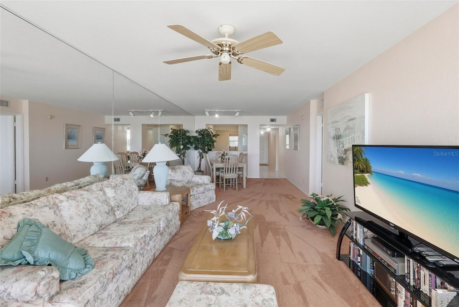 Image 34 of 52 For 6001 Bahia Del Mar Circle 529