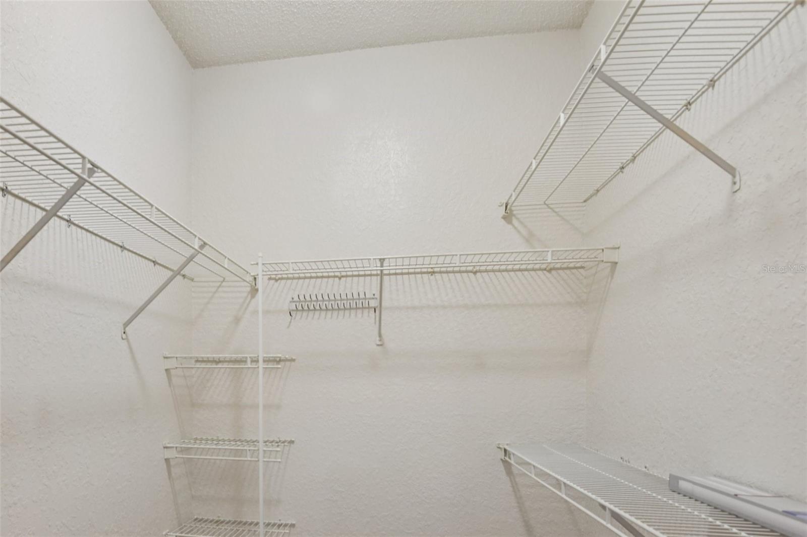 Image 18 of 38 For 18001 Richmond Place Drive 1213