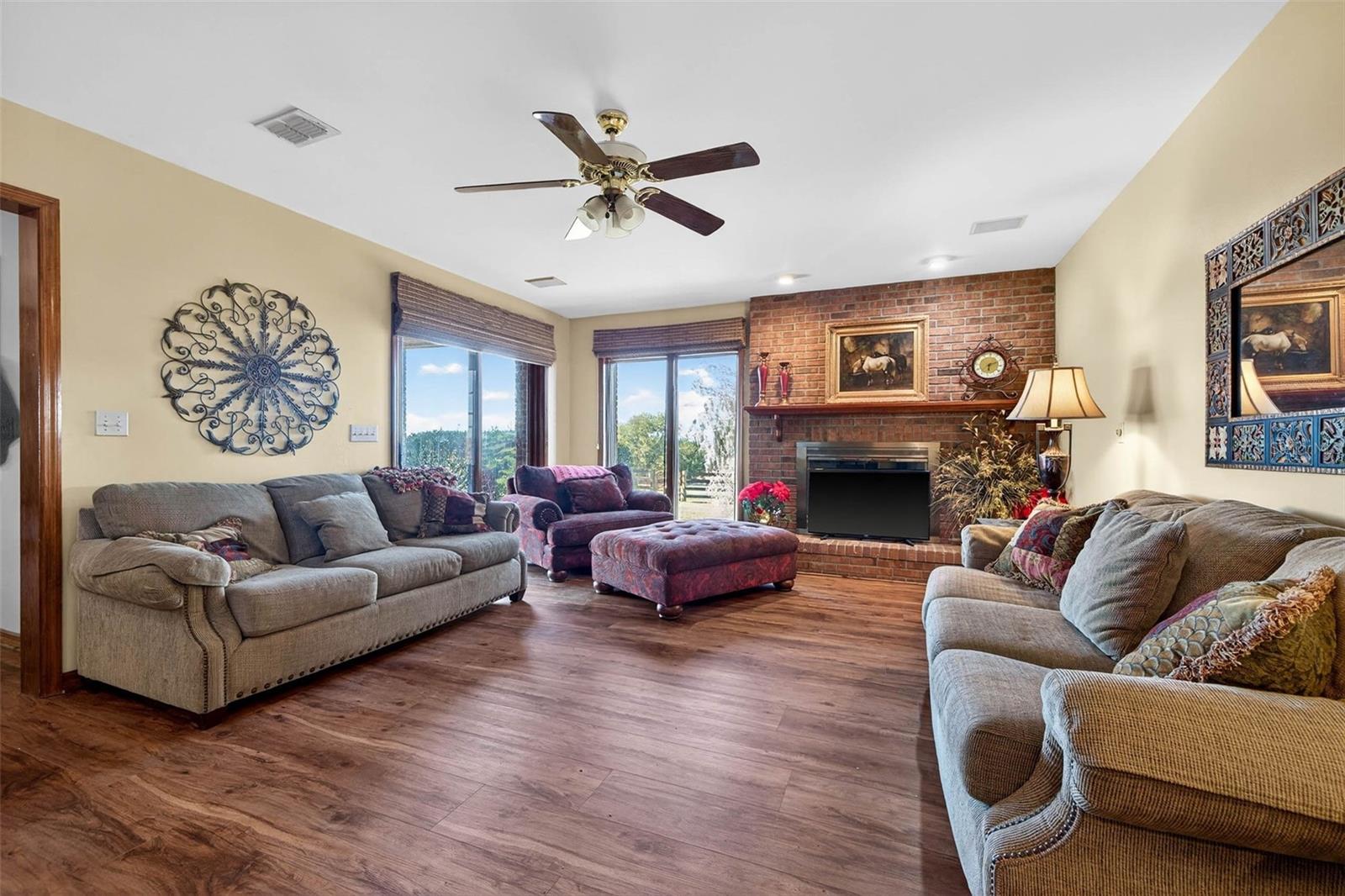 Image 26 of 77 For 36649 Covington Road