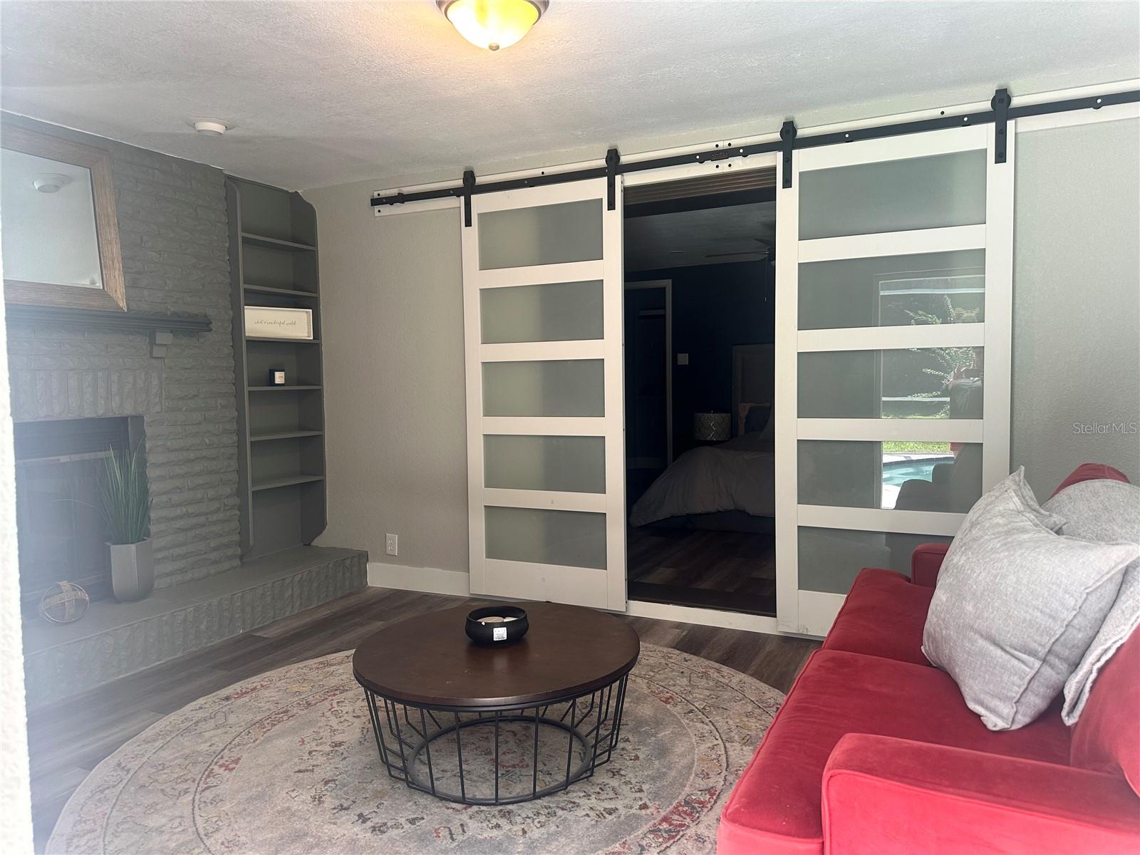 Image 14 of 23 For 12922 Post Road