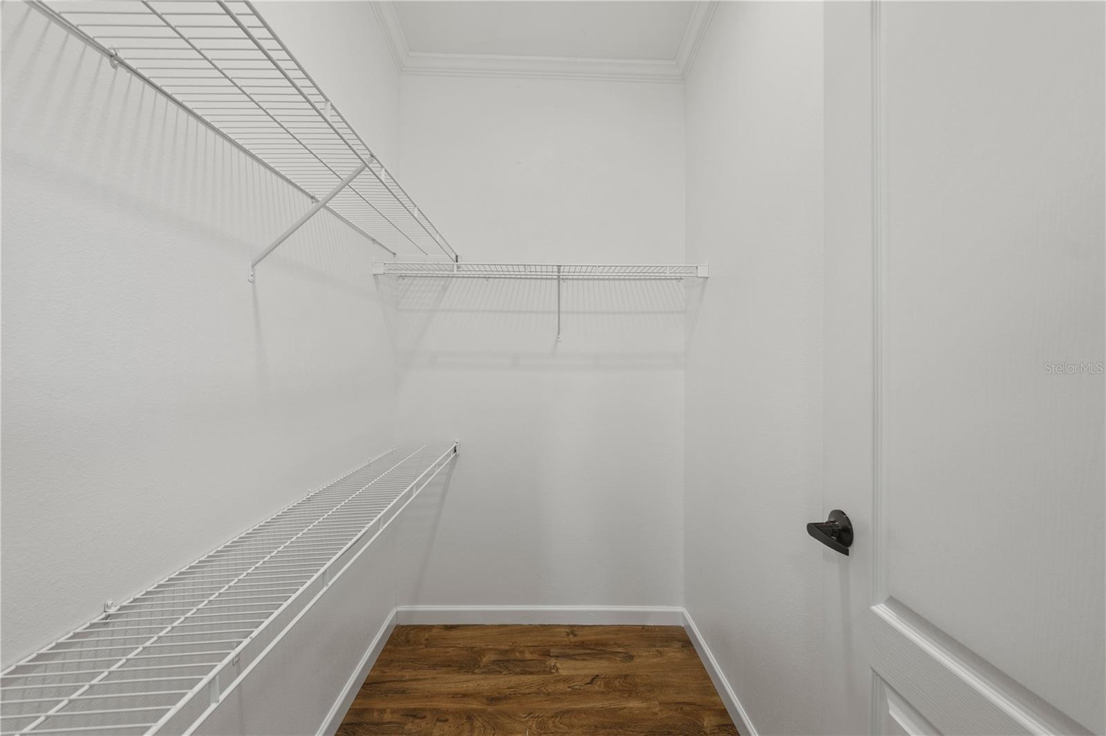 Image 14 of 42 For 8019 Meadowview Cir