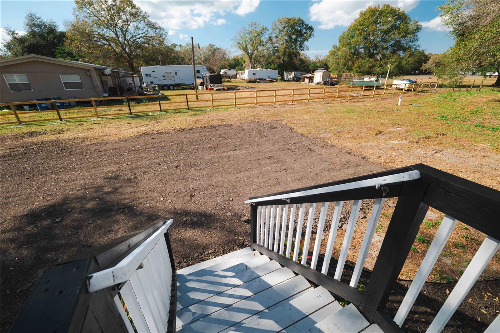 Image 35 of 42 For 8019 Meadowview Cir