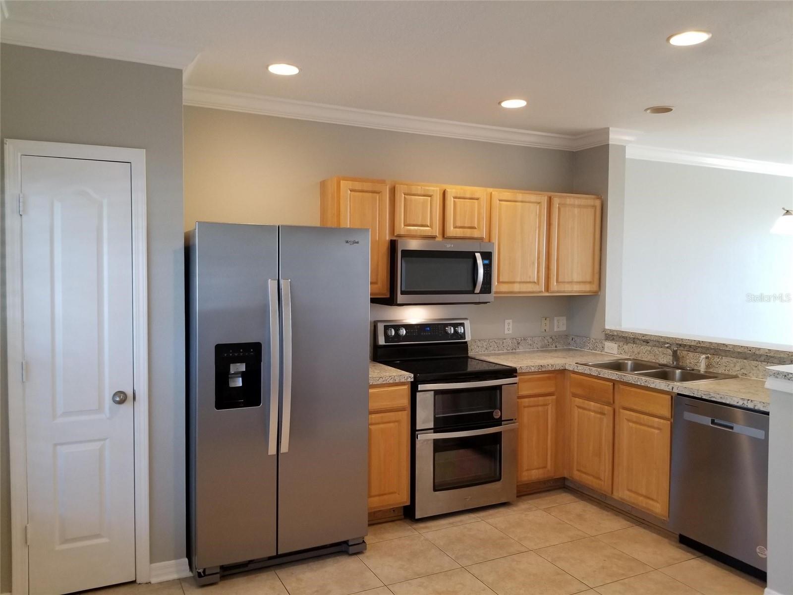 Image 12 of 50 For 4536 Kennewick Place