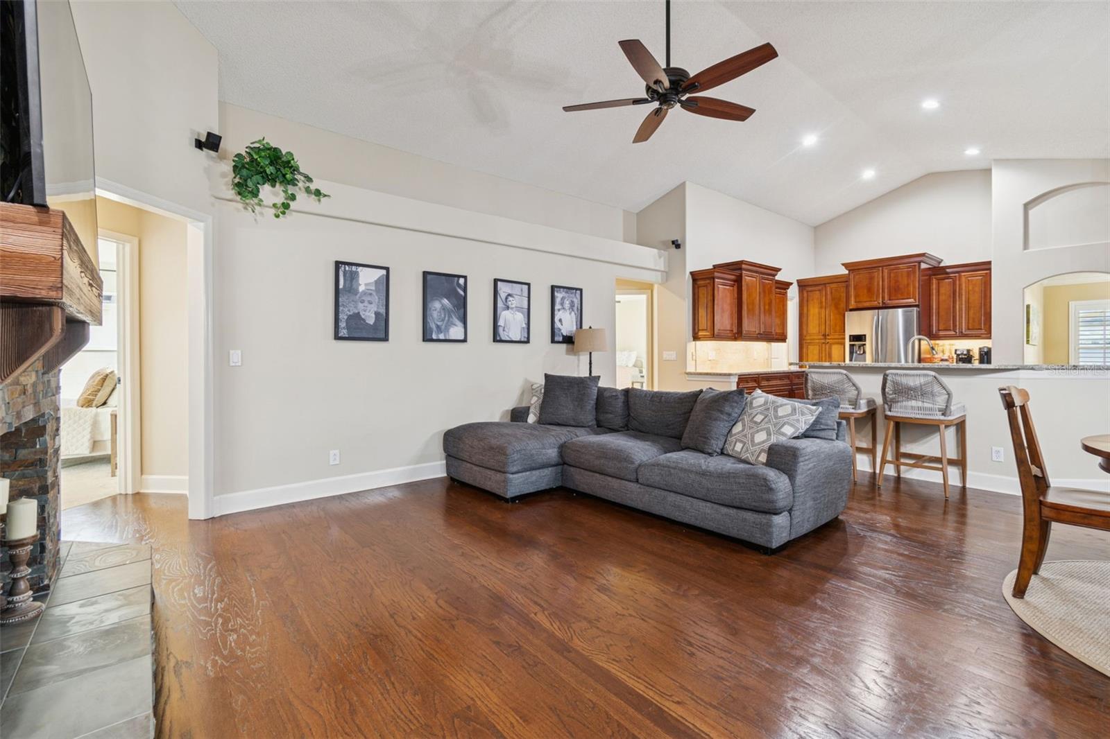 Image 19 of 100 For 4320 Auston Way