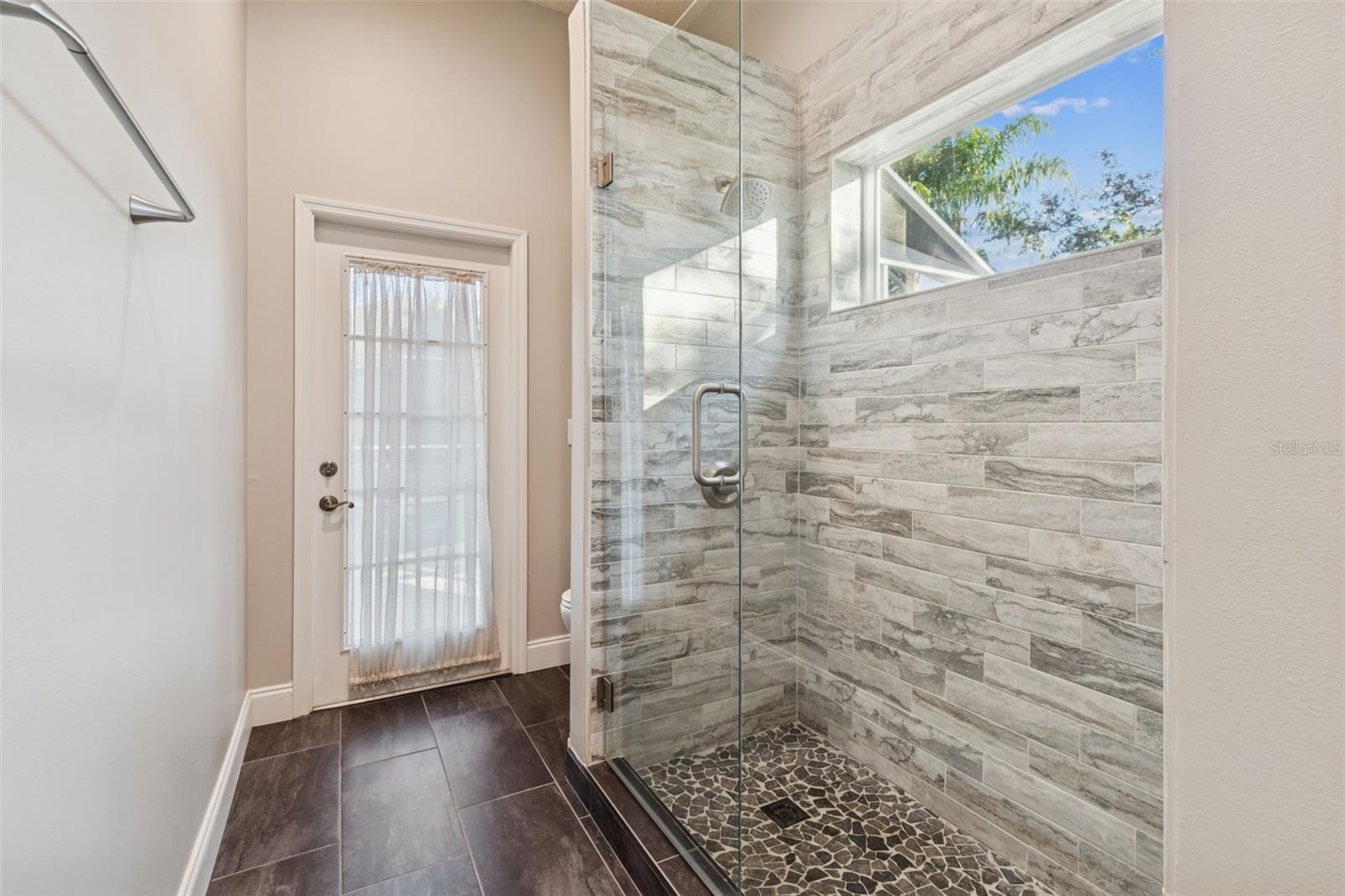 Image 64 of 100 For 4320 Auston Way