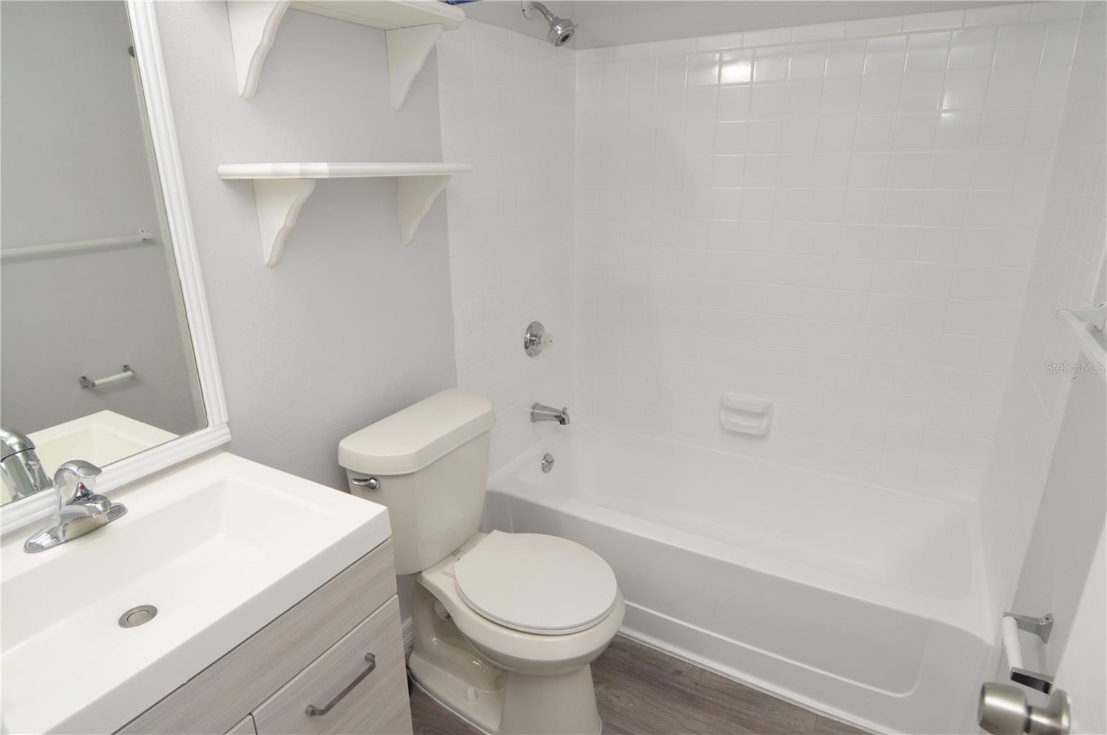 Image 23 of 90 For 8635 Mallard Reserve Drive 103